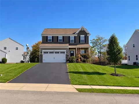 122 Kruger Cir, Evans City, PA 16033