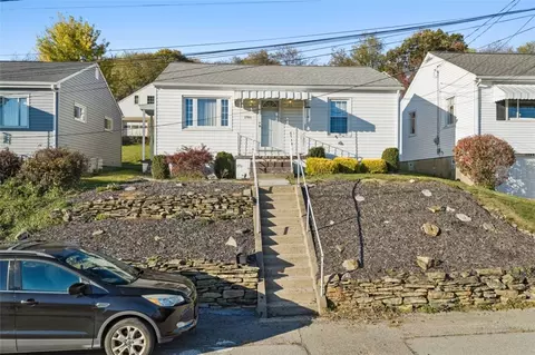 1706 Filmore St, Aliquippa, PA 15001