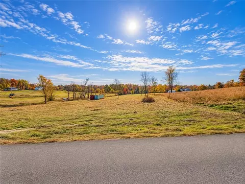 0 Tin Can Hollow Rd, Rices Landing Boro, PA 15357