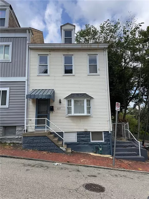 127 Fountain St, Pittsburgh, PA 15212