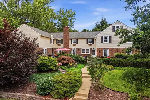 836 Old Thorn Run Rd, Coraopolis, PA 15108
