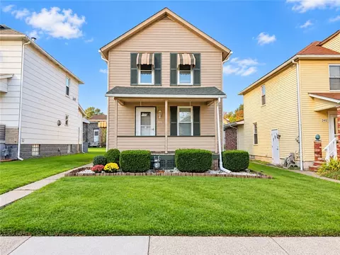 2416 2nd Ave, Koppel, PA 16136