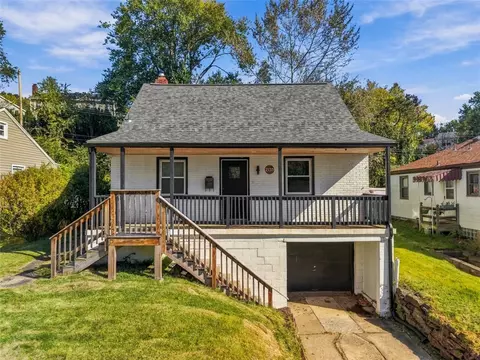 2135 Swallow Hill Rd, Pittsburgh, PA 15220