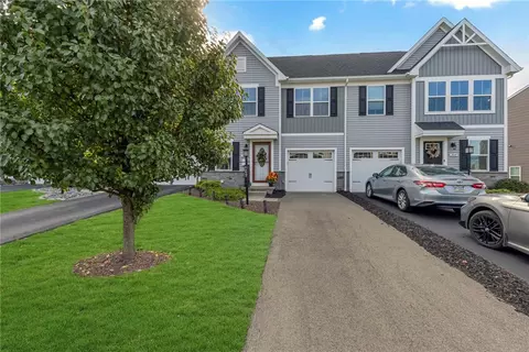 Exterior - 2047 Cade Dr, Monaca, PA 15061 photo 2 of 4