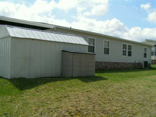 230 Alexander Pl, Export, PA 15632 photo 4