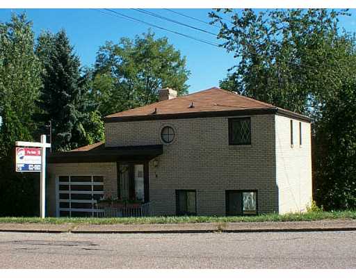 4829 E Willock Ave, Pittsburgh, PA 15227 photo 1