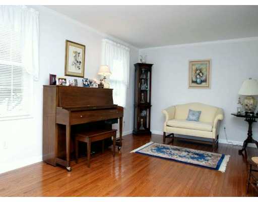 1008 Pheasant, Export, PA 15632 photo 4