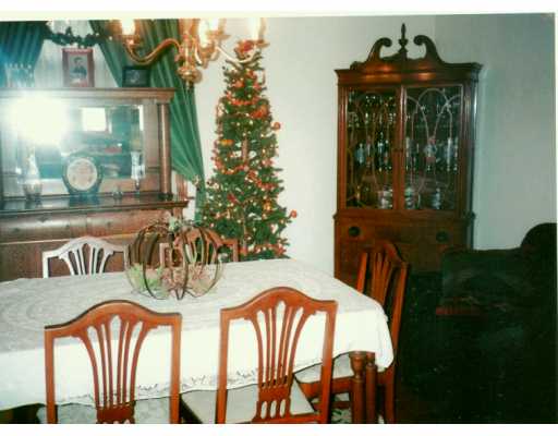 2785 Italy, Export, PA 15632 photo 3