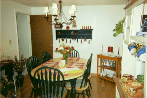 21 Lorrie, Irwin, PA 15642 photo 2