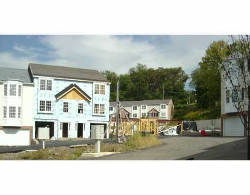 6936 Spring Valley Ln, Export, PA 15632 photo 1