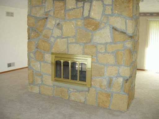 3551 Hilty Rd, Export, PA 15632 photo 3