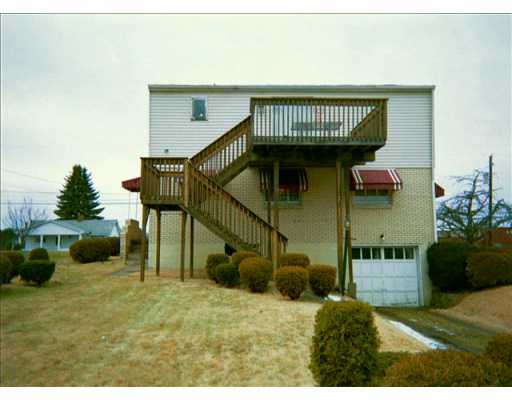 2115 Carolina, Export, PA 15632 photo 3