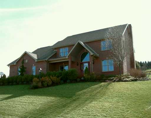 9620 Downing Pl, Irwin, PA 15642 photo 1