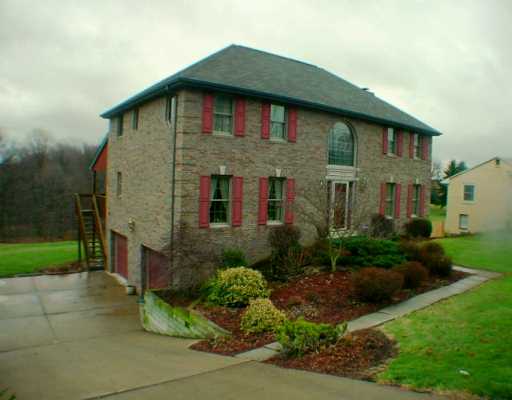 10 Mccarrell Rd, Hickory, PA 15340 photo 1