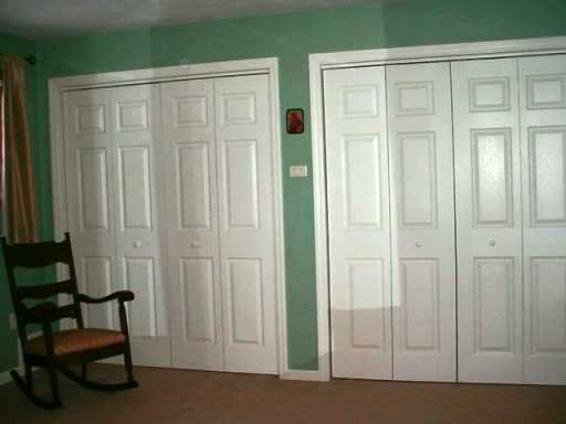 22 W Hillcrest, Eighty Four, PA 15330 photo 5
