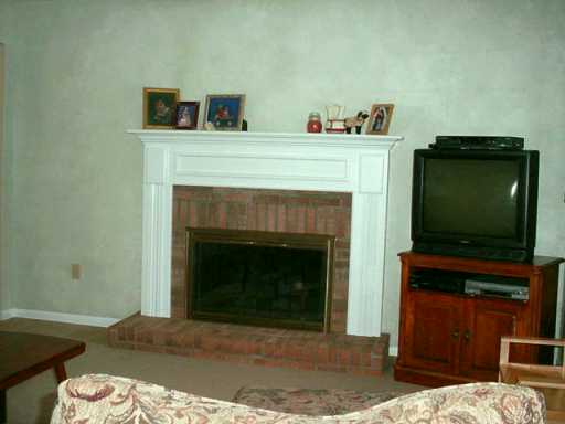 22 W Hillcrest, Eighty Four, PA 15330 photo 4