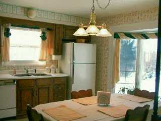 2391 Flagstaff Dr, Export, PA 15632 photo 3