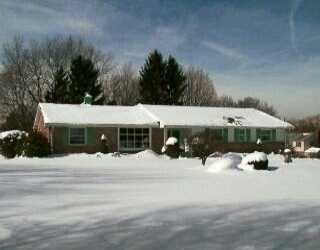 2391 Flagstaff Dr, Export, PA 15632 photo 1