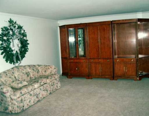 343 Christy, Eighty Four, PA 15330 photo 2