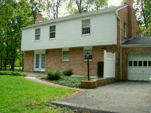 343 Christy, Eighty Four, PA 15330 photo 8