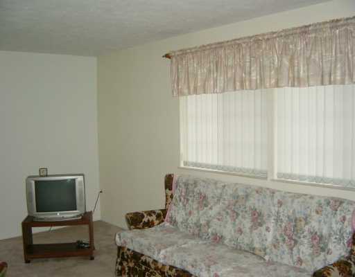604 Heron Ct, Coraopolis, PA 15108 photo 4