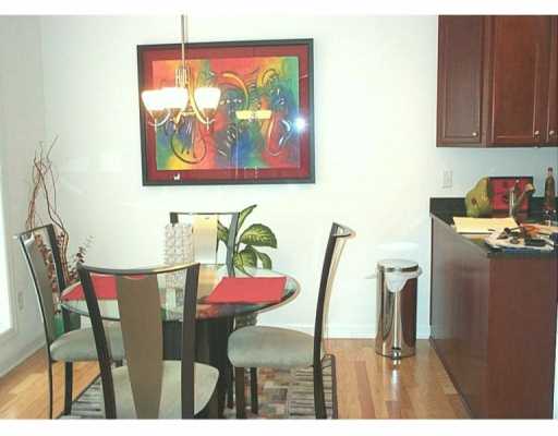 501 E Vanderbilt Dr, Mars, PA 16046 photo 4