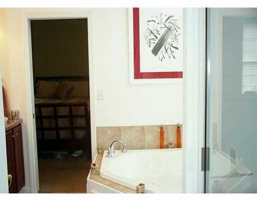 501 E Vanderbilt Dr, Mars, PA 16046 photo 7