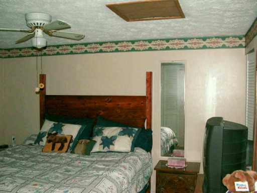 1869 Ivanhoe Dr, Irwin, PA 15642 photo 6