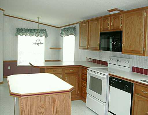 307 Evergreen Ct, Export, PA 15632 photo 4