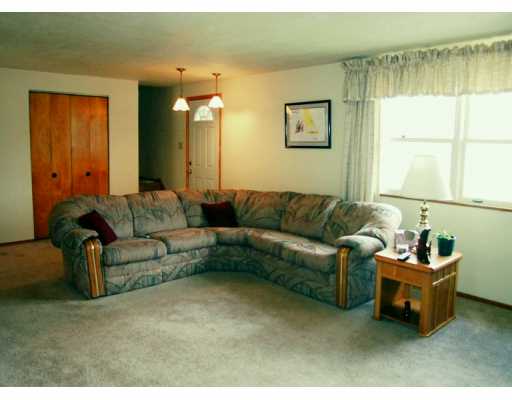 2324 Harrison City Rd, Export, PA 15632 photo 2