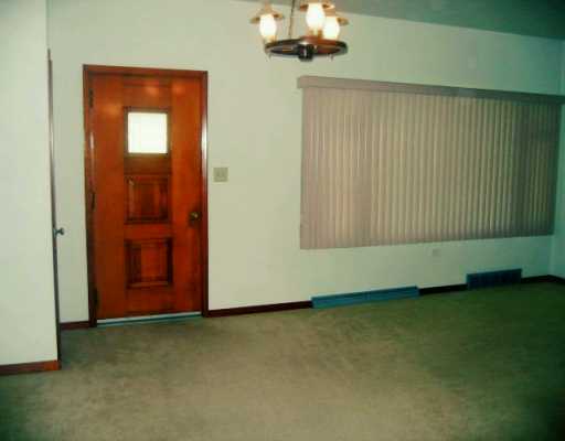 158 Brickyard Rd, Mars, PA 16046 photo 2