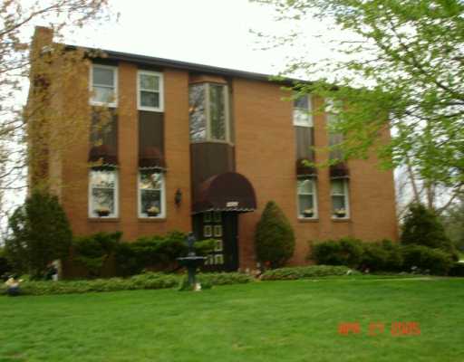 2377 Mt Vernon Ave, Export, PA 15632 photo 1