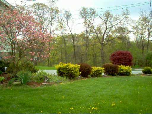 135 Chambers Dr, Monaca, PA 15061 photo 8