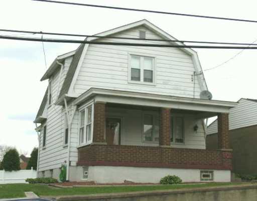 801 8th Ave, Irwin, PA 15642 photo 1