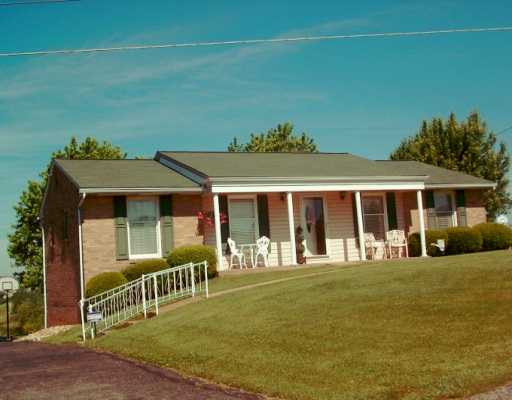 5 Biscayne Dr, Slovan, PA 15078 photo 1
