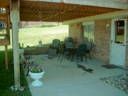 5 Biscayne Dr, Slovan, PA 15078 photo 7