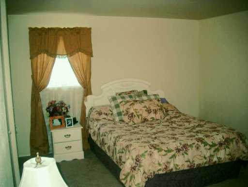 5 Biscayne Dr, Slovan, PA 15078 photo 5