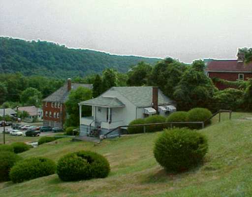 414 Main St, New Eagle, PA 15067 photo 1