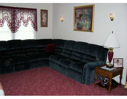 998 Johnson Ave, Monaca, PA 15061 photo 5