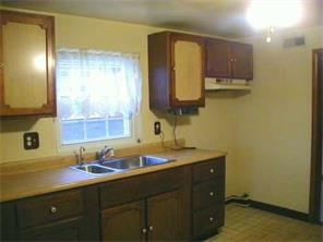 5853 Madison, Export, PA 15632 photo 4