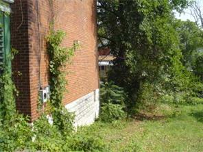 212 Chambers, Clairton, PA 15025 photo 6