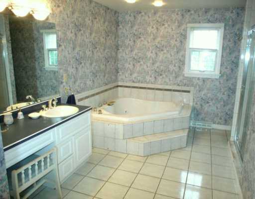 92 Chevalier Ct, Eighty Four, PA 15330 photo 6