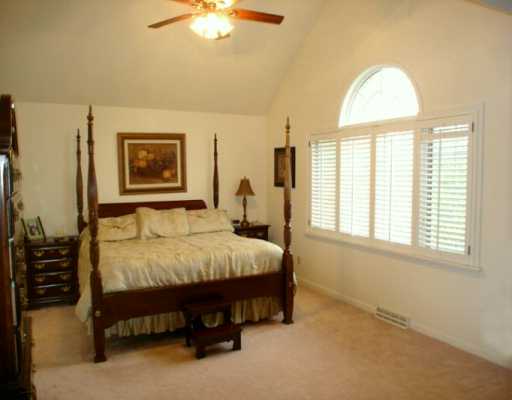 92 Chevalier Ct, Eighty Four, PA 15330 photo 5
