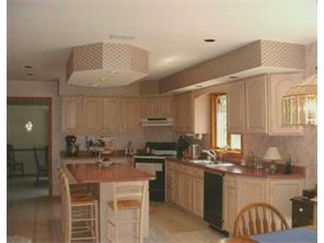 4003 Fredricksburg Ct, Export, PA 15632 photo 2