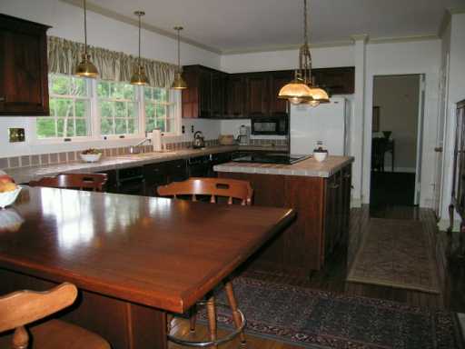 2784 Walker Ct, Export, PA 15632 photo 5