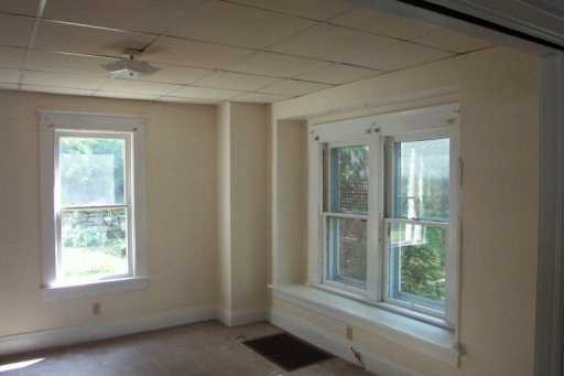 364 Ormond, Sharon, PA 16146 photo 3