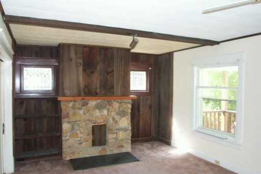 364 Ormond, Sharon, PA 16146 photo 4