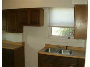 23 12 Holland Ave, Braddock, PA 15104 photo 3