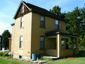 1303 Grant St, Braddock, PA 15104 photo 2
