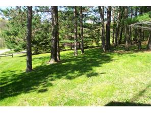 102 Mamont Dr, Export, PA 15632 photo 8